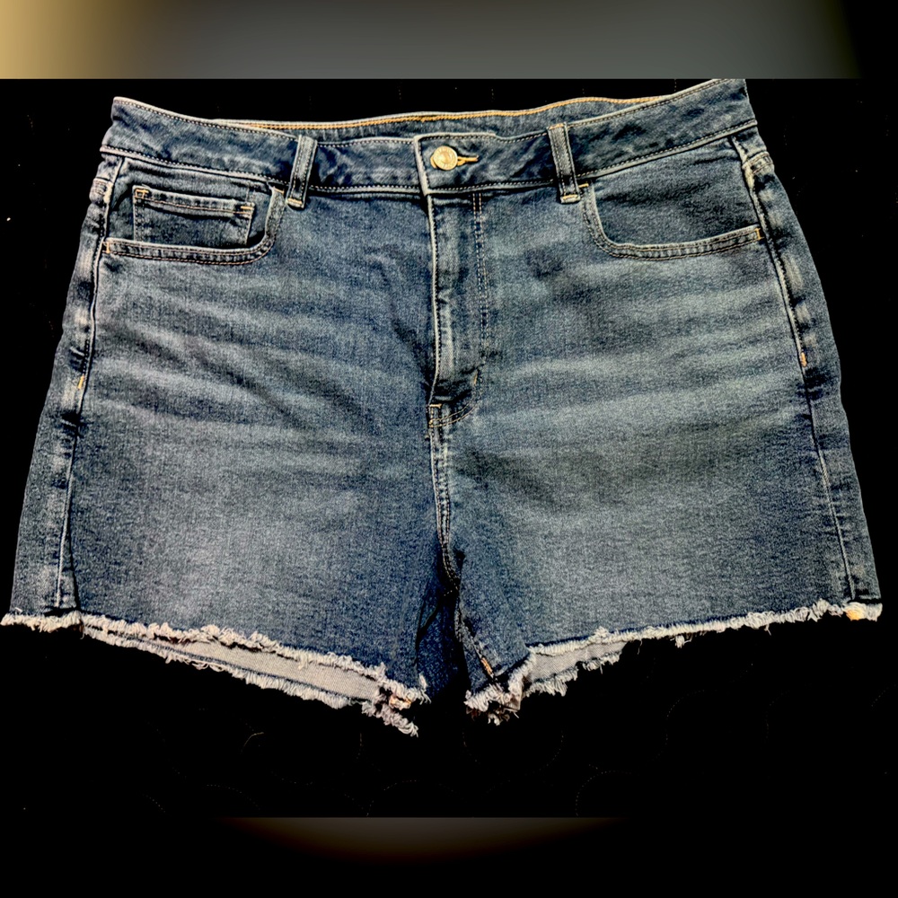 American Eagle, mom fit Shorts